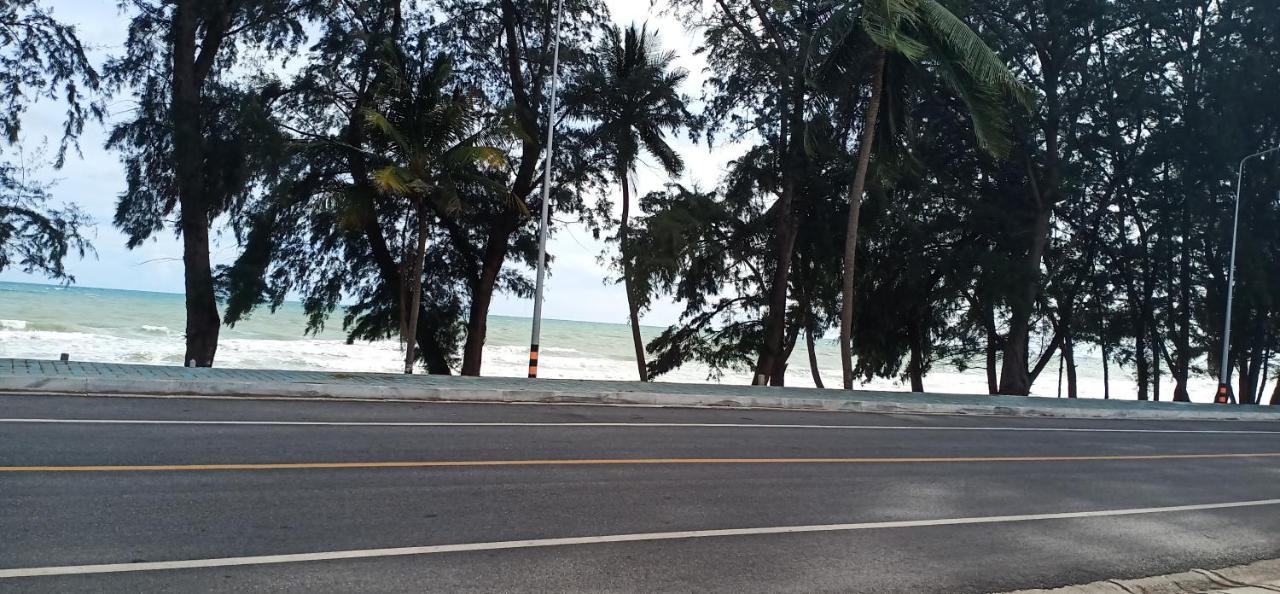 Sammy Seaview Mae Ramphueng Beach Front Golden Elephant บ้านช้างทองวิวทะเลหน้าหาดแม่รำพึง Rayong Ngoại thất bức ảnh